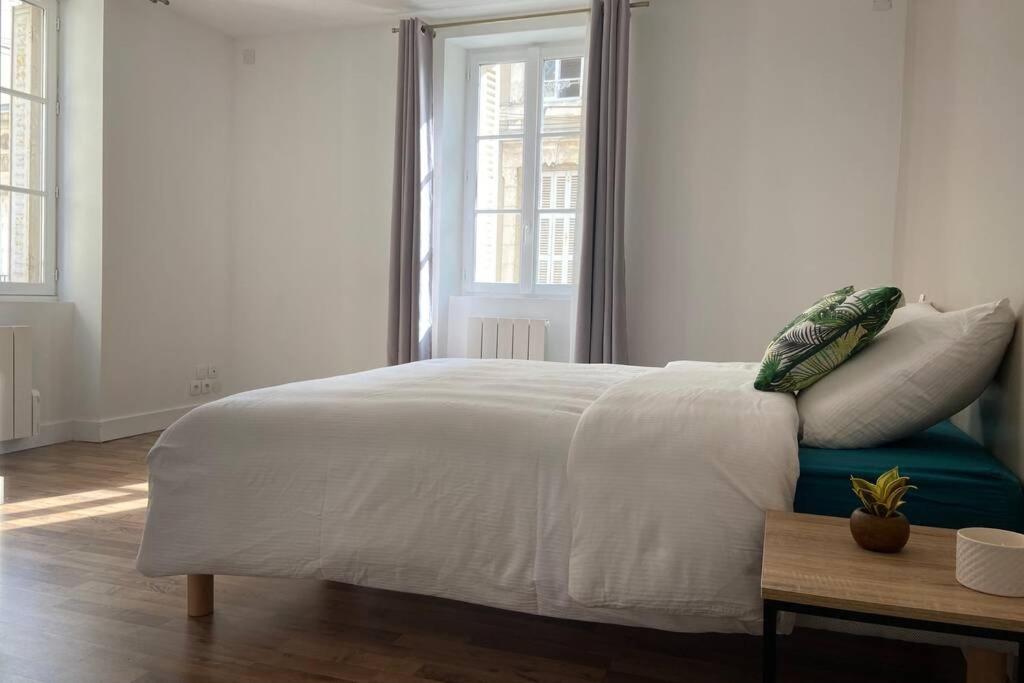 Maison Saint Louis Poitiers Luaran gambar